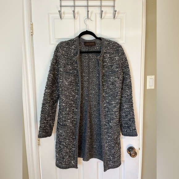 APOSTROPHE wool blend bouclé sweater - Picture 2 of 8